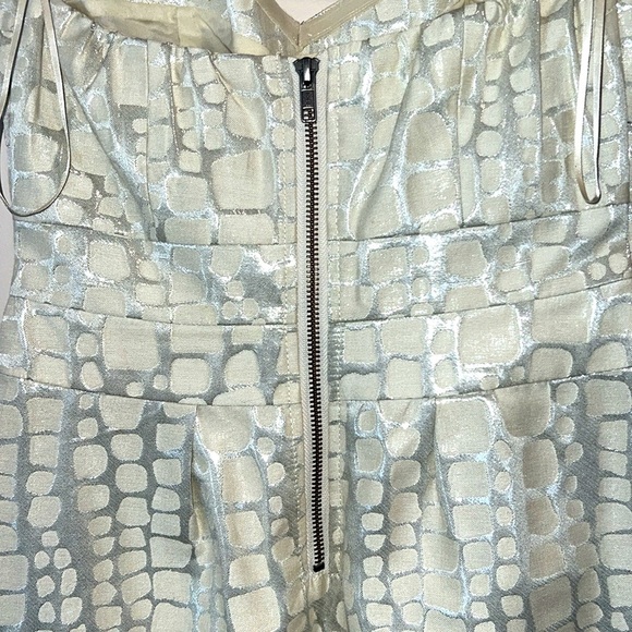 🔥American Eagle Elegant Cream Strapless Dress🔥 - Picture 3 of 8